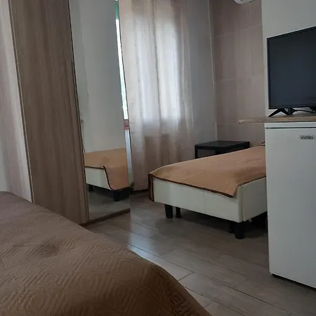 Casa Bel Fiore Konukevi *